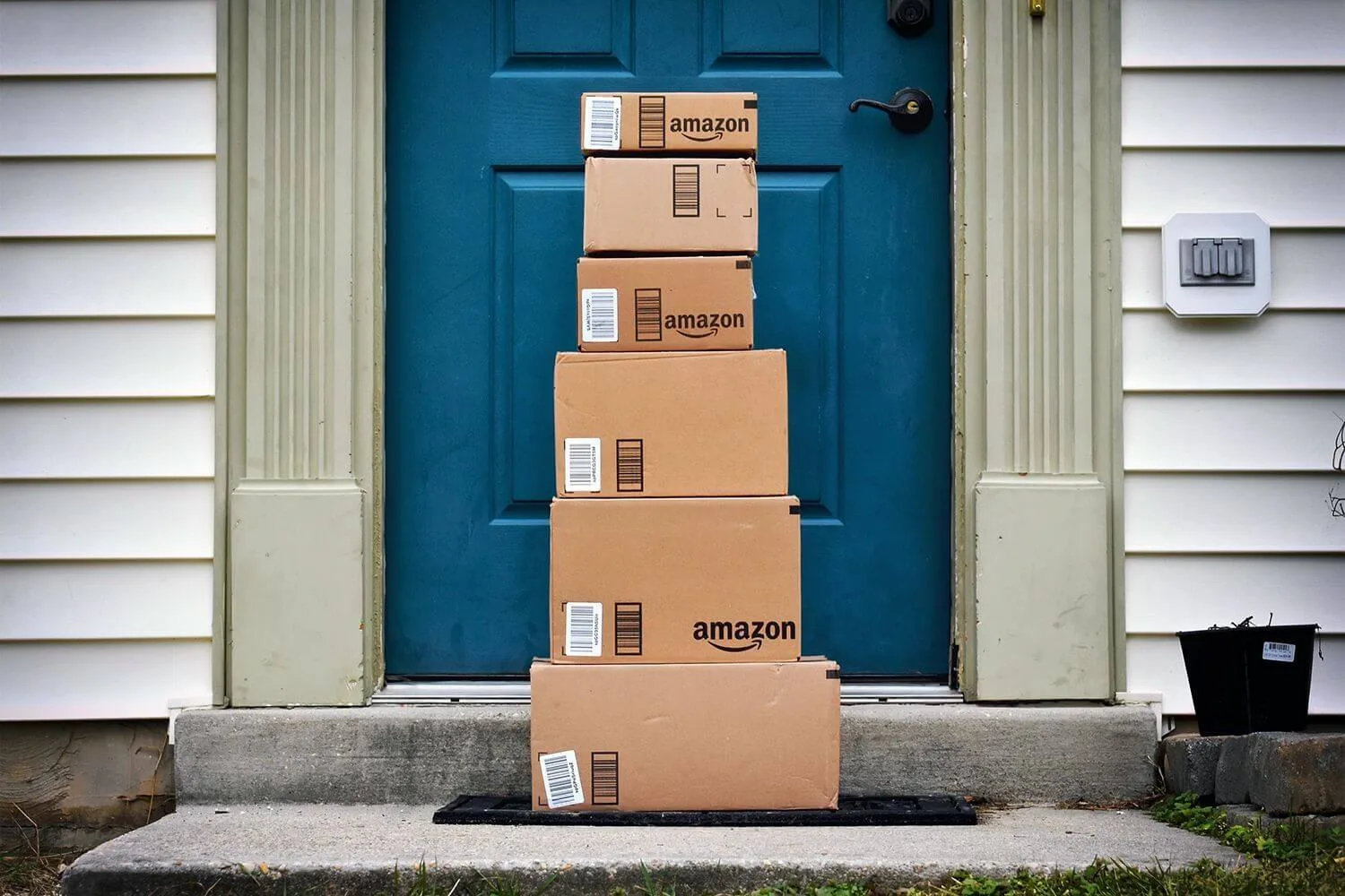 Amazon Hub Delivery